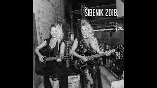 THE BLONDES - OBRNI NA VALCER (Live @ Festival dalmatinske &scaron;ansone - &Scaron;ibenik 2018)