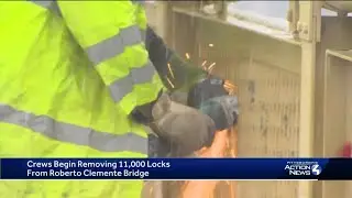 Thousands of locks removed from Roberto Clemente Bridge in Pittsburgh