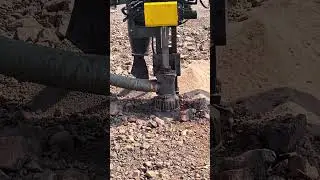 Mining Blast Hole Drilling Rig Crawler Drilling Rig Hydraulic DTH Drilling Machine