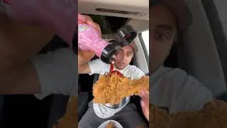 Trying 3 different Buldak Hot Sauces w/ Fried Chicken