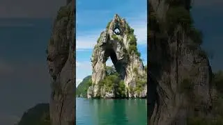Illusion of rocks shaped like a human figure. #illusion #rocks Pareidolia #FantasyLandscape
