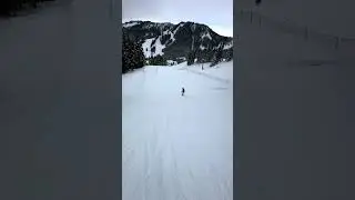 When you always take vids for your homies #snowboarding #greatpnw #mountain #alittlebitofeverything