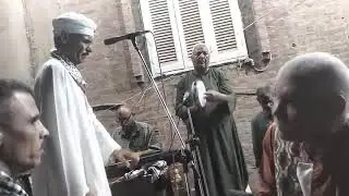 الشيخ حمدي عماره الازهري تبت يدا من يلومني فيك يا عربي