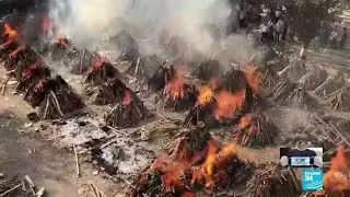 Las cremaciones masivas en India, reflejan el impacto de la pandemia de Covid-19
