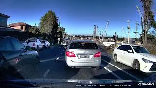 Classic Melbourne Drive Templestowe to Melbourne Airport via Bell Street