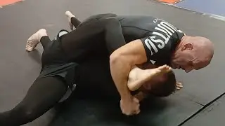 open mat rolling with friends at another gym last summer. Great people 🥋 #bjj