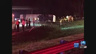 Bus carrying college students crashes in Richmond