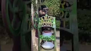 Amazing ice gola making in machine #reels #viral