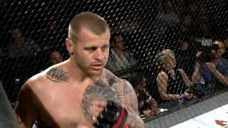 AFC 17 - Peter Davenport Vs Will Namoa