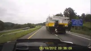 pilotcar.tv&trade; - Impatient Driver Uses Shoulder to Pass Pilot Car