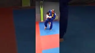 Nadeem Khan teaching throwing technique with Junior Judokas, Judo Art/Engineering (Judo with Nadeem)
