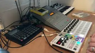 Prob : Monologue, SY85, Boss 660, Boss DE-200, Alesis MMT-8, Beatstep Pro, Kaossilator