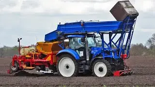 Planting Flower Bulbs | New Holland T6090 | Q.J. Vink & Zonen B.V.