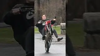 stanky leg 🤣🤣🤣 #dirtbike #pitbike #pitter #wheelie #braap