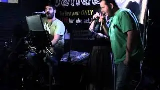 Bandaoke International- &Mu;έ&rho;&epsilon;&sigmaf; &pi;&omicron;&upsilon; &delta;&epsilon; &sigma;&omicron;ύ &pi;&alpha; &sigma; &alpha;&gamma;&alpha;&pi;ώ (&Rho;&alpha;&lambda;&lambda;ί&alpha; &Chi;&rho;&eta;&sigma;&tau;ί&delta;&omicron;&upsilon;)