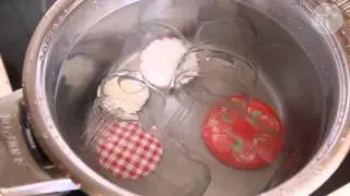 Come sterilizzare i vasetti di vetro - videoricette di tecniche di cucina