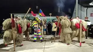 Capra din Moișa. Spectacolul datinilor de iarnă din comuna Boroaia