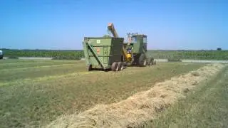 John Deere 425 cubers