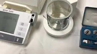 Mettler UMX2 Ultra micro balance in1521-1