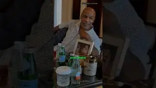 Майк Тайсон спрашивает Амира Хана о гашише в Пакистане 😂 #бокс