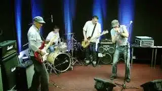 I DON'T NEED NO BODY - David Rotundo