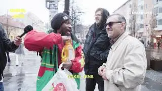 Hva ville du gjort om din ukjente onkelen plutselig ringte p&aring; d&oslash;ra? 🤔🏡