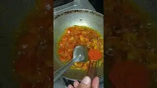 jain sev tamatar ki sbji😋🔥tasty and simple🍲✌️#sevtamatar#shorts#vegetarianrecipies#easyrecipe