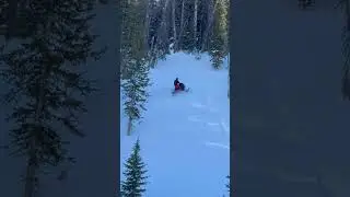 The best sound! #sledders #snowmobile #snow #sendit #sledding