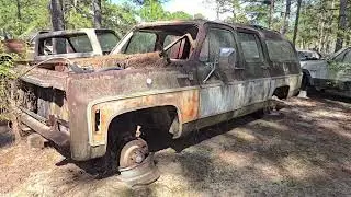 JUNKYARD WALK AROUND