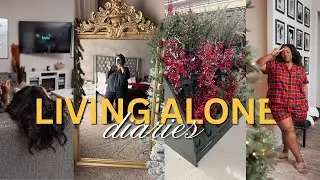 Productive Living Alone Diaries | Big Girl Pilates & Workouts, Christmas Decor Fail & My Health