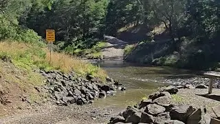 Tyers to Bruntons Bridge, then Easy 4WD track into Coopers Creek, final location is Walhalla