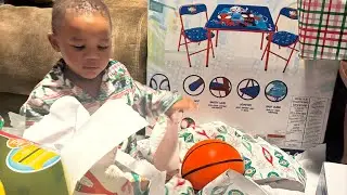 Hayden opening his gifts (Christmas 2025) ❤️