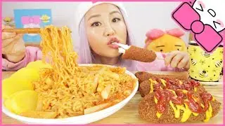 моцарелла с кукурузными собаками и пряным огненным соусом из карбонары с рисовыми лепешками