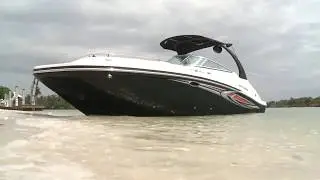 2015 Hurricane SunDeck 2486 OB | Boat Review