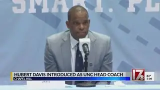 Hubert Davis announced as UNC head coach