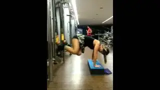 Workou abs com Fernanda F&eacute;wis ! #bodyrocktv
