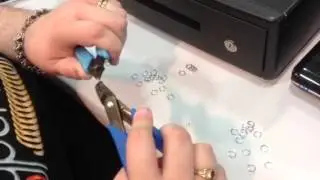 Michelle from Hyperlynks demonstrates Xuron&reg;'s Model 486 90 Degree Bent Nose Plier