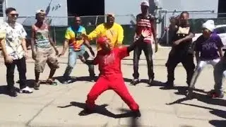 #NaeNae | Yeet Dance Battle [Official Dance] - 