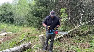 40V Battery Chainsaw with Tool-Free Chain Tensioning