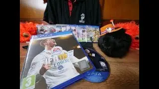 FIFA 18 Ronaldo Edition Unboxing 4K HD