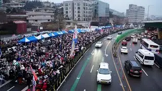 LIVE: Exterior of Seoul Detention Center Where Impeached President Is Being Held