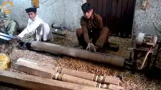 Making beautiful bed leg design by lathe carving