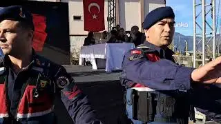 Artvin Murgul'da halk &Ccedil;ED toplantısını engelledi