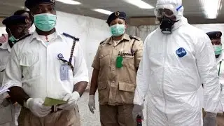 Ebola death toll climbs to 887