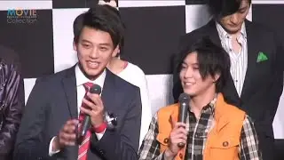 仮面ライダードライブの竹内涼真と鎧武の佐野岳らが新作映画をアピール／『仮面ライダー×仮面ライダー ドライブ＆鎧武 MOVIE大戦フルスロットル』完成披露イベント