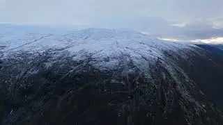 Norwegian mountains covered in snow, filmed in Lom and Skj&aring;k. 28.10.2025 #norwegiannature #djiair3