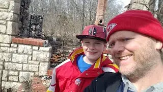We explore a abandoned and burned down house.