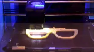 CEL Robox 3D Printer 2016 - First print - Review
