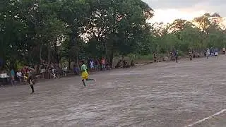 Chegou rasg a zaga do Serrano F.C