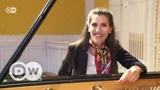 Meet a Local: Wien | DW Deutsch